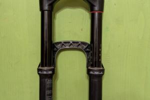 Rock Shox YARI 29" mit MST Tuning zu verkaufen