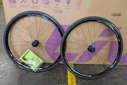 Tune TSR 22 Rennrad Laufrad Set zu verkaufen