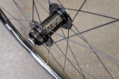 Tune TSR 22 Rennrad Laufrad Set zu verkaufen