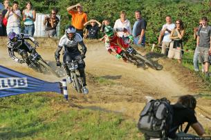 4Cross Action