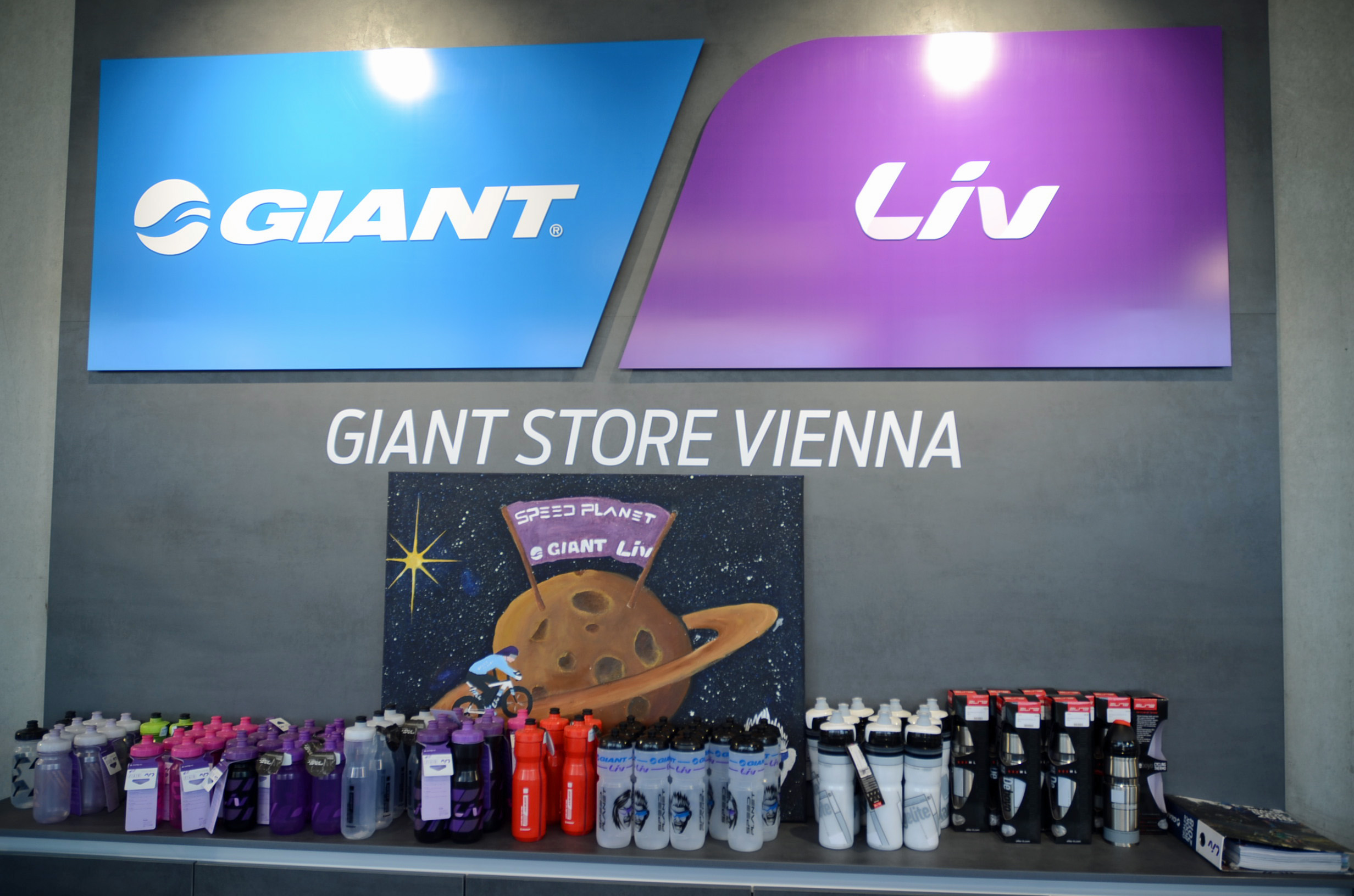 Giant Store Vienna feiert Geburtstag