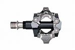 310 g pro Paar und ein ovales Achsengehäuse, damit mehr Schmutz durchflutscht: das XC-Pedal.