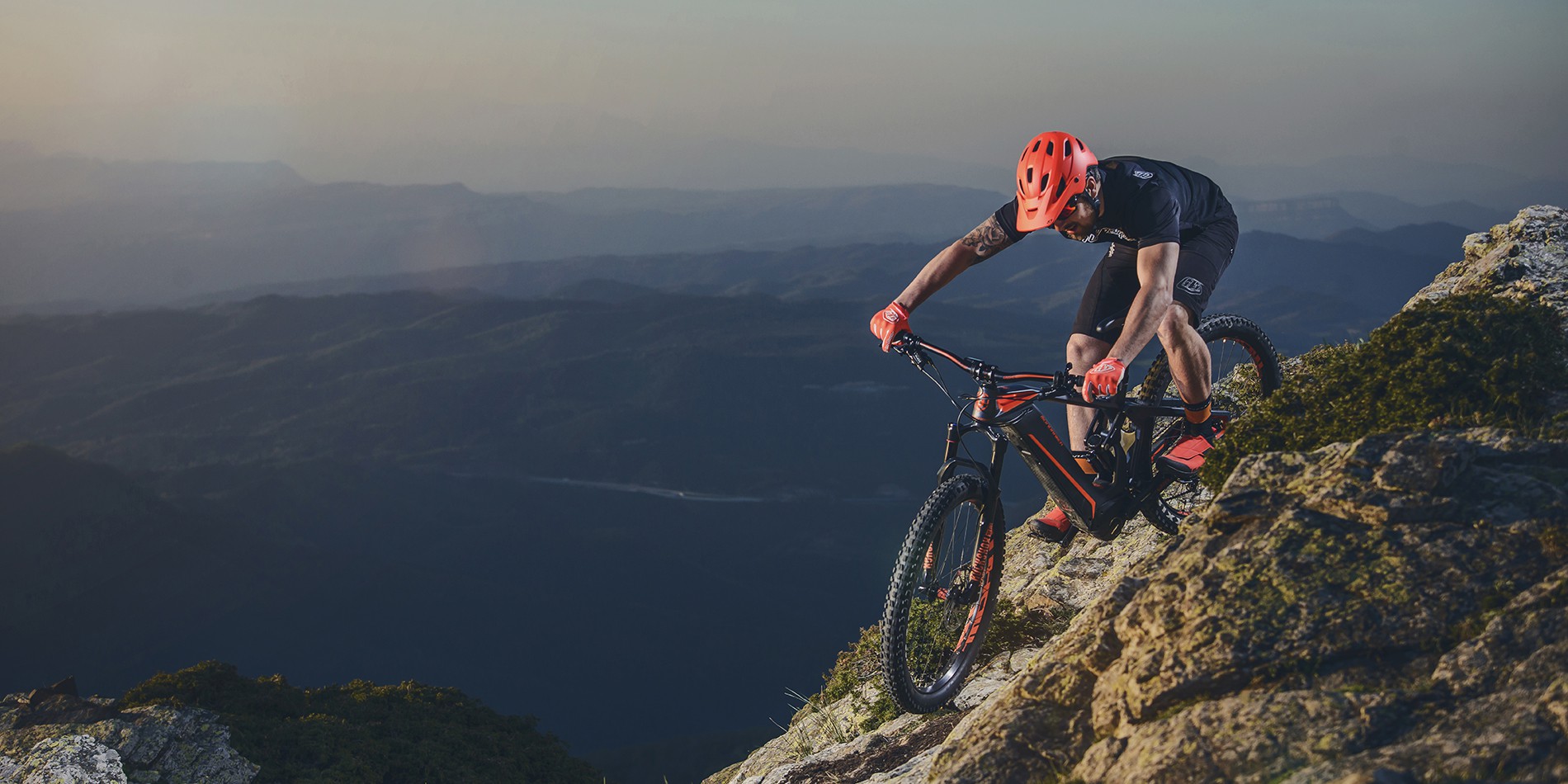 Mondraker e-Crusher Carbon 2018