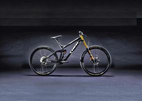 Und das rennfertige Session Carbon 29 - verkauft wird es ausschließlich als Frameset mit Gabel.