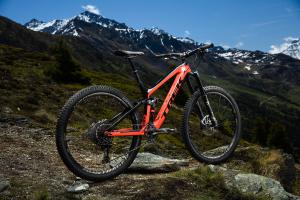 Trek Slash