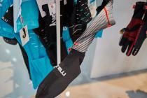 Aerosocken, die in aerodynamischen Schuhen getragen werden können