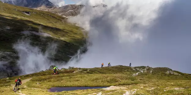 Hopp, Schwiiz! Biken in Graubünden