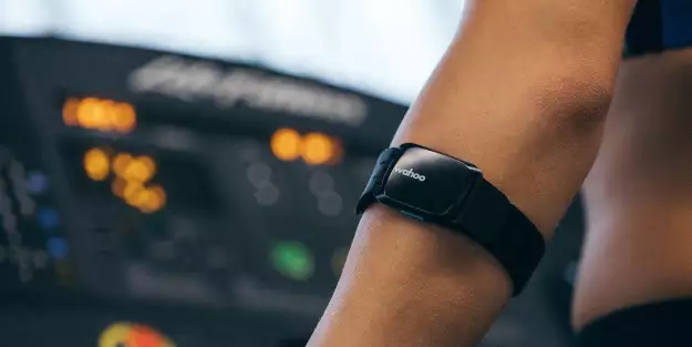 Wahoo tickr fit