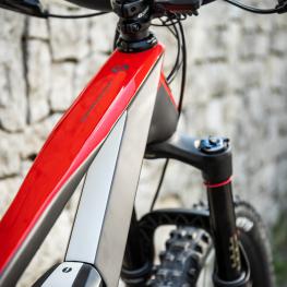 Ab 21 kg Gesamtgewicht für die Carbonbikes sind eine Kampfansage.