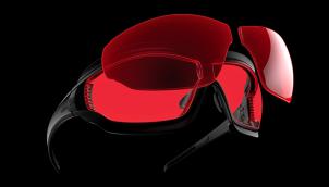 Quick change lens system: Schneller und einfacher Filterwechsel ermöglicht das Anpassen der Sportbrillen an verschiedene Sportarten sowie an unterschiedliche Lichtverhältnisse.
