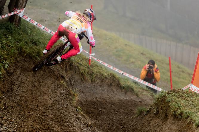 Video: Vali Höll