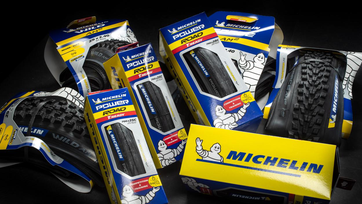 Michelin AM2 Competition & Power Road TLR