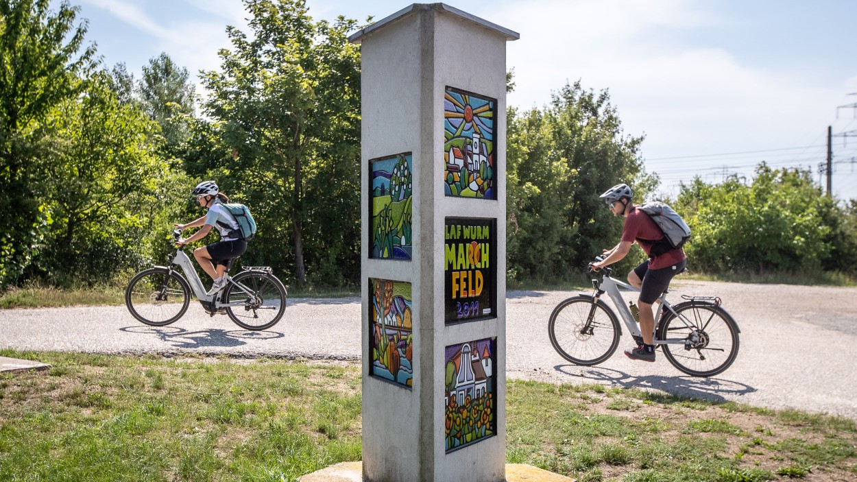 Der Marchfeldkanal-Radweg