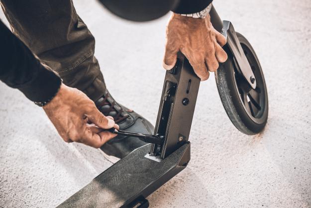 A-TO Ultimo Kick Scooter