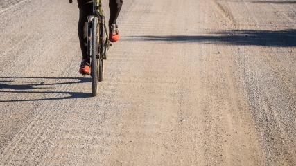 TEST: FOX 32 TC FACTORY GRAVEL GABELAb sofort hat auch Fox eine neue Gabel für den Einsatz am Gravelbike im Programm. Wir durften bereits etliche Runde damit drehen ...