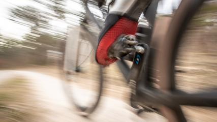 STAGES POWER L - GRX RX810 FACTORY INSTALLStages Cycling baut dir deinen vorhandenen Kurbelarm kostengünstig zu einem präzisen Leistungsmesser um. Wir haben das Service in Anspruch genommen und den einseitigen Powermeter der dritten Generation am Gravelbike getestet.