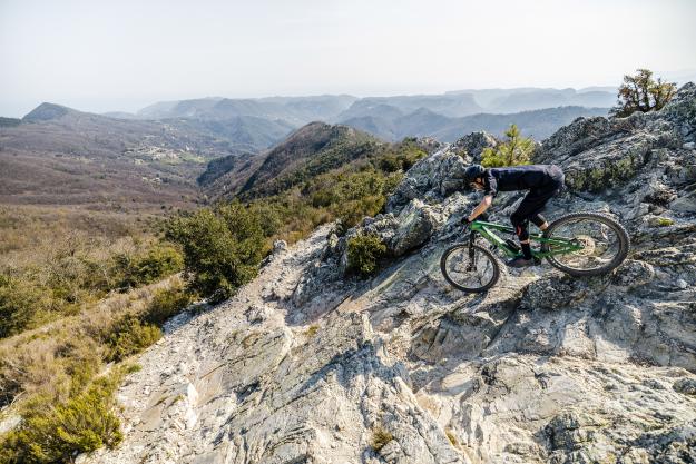 Canyon Spectral:ON 2022