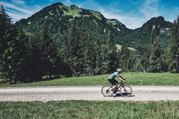 Into the Wold: Genuss Gravel