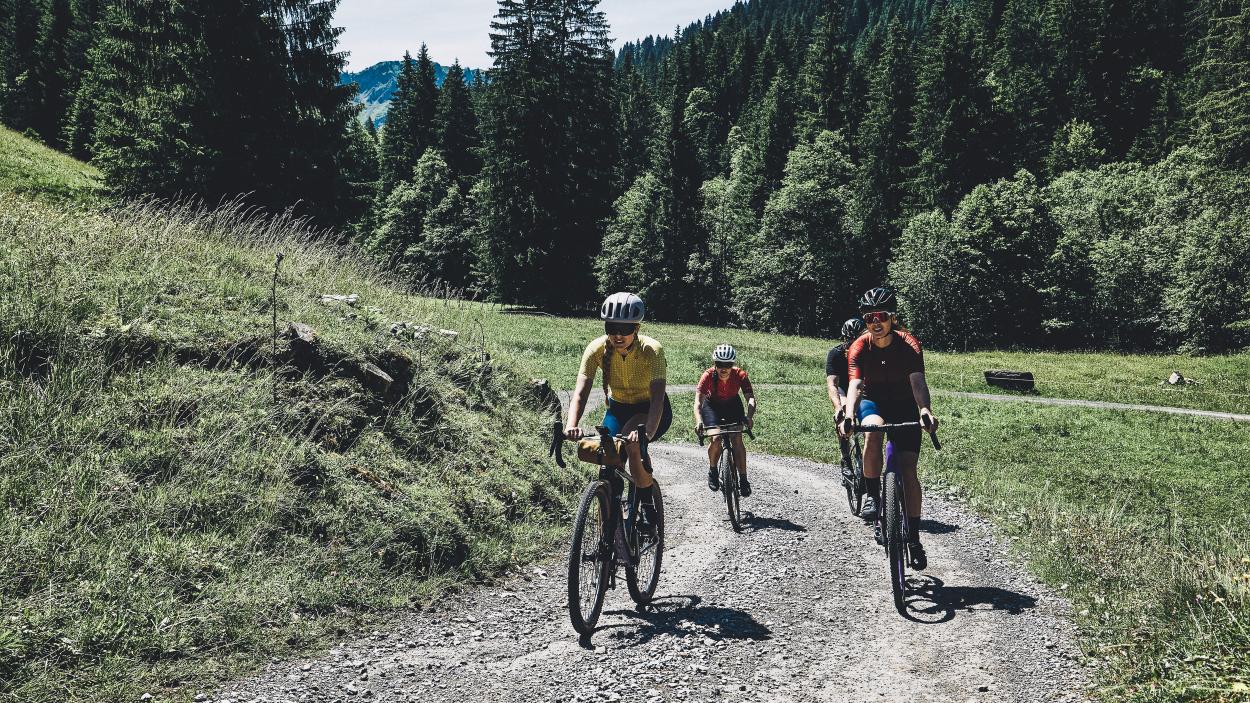 Into the Wold: Genuss Gravel