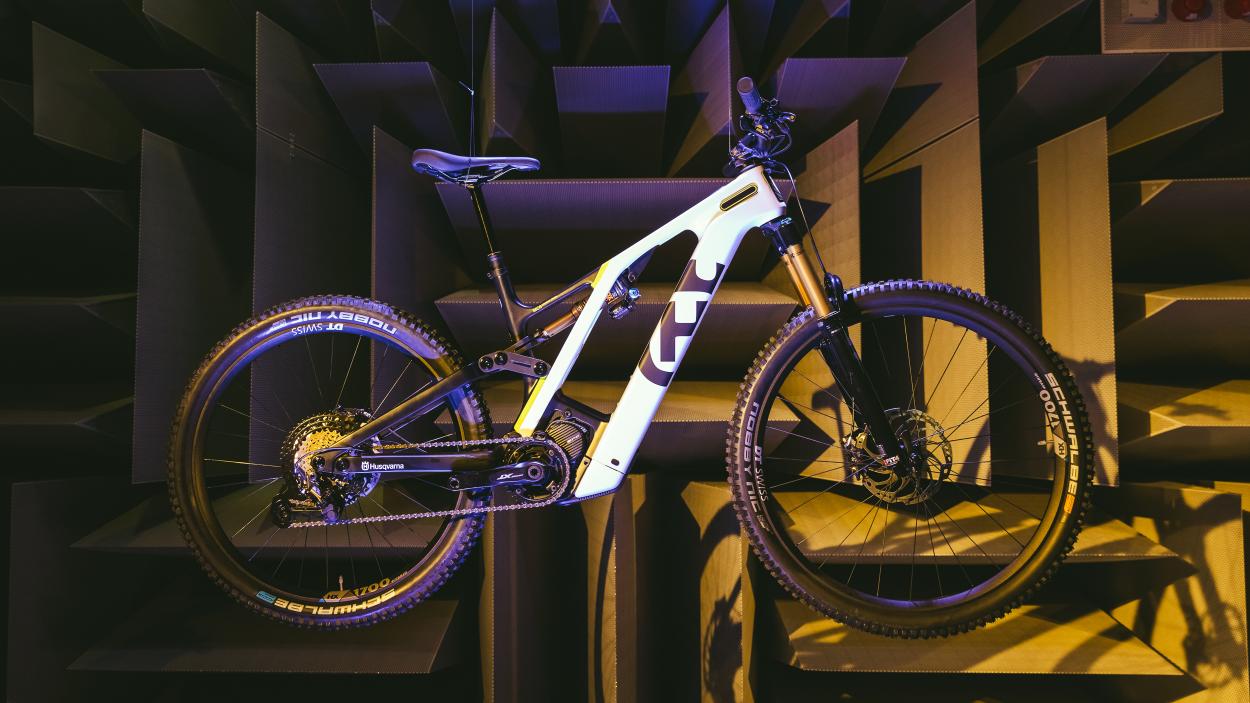 Husqvarna Mountain Cross E-MTB 2022