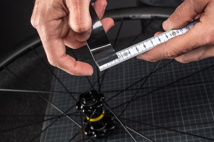 Unsere Wahl fiel auf das Contec Tubeless-Felgenband mit 25 mm.