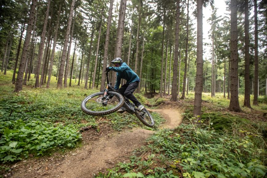 DT Swiss HX 1700 Hybrid LS 2022 Laufradsatz im Test