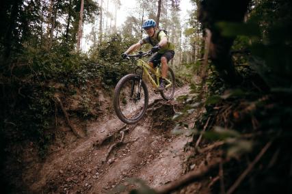 YT Izzo Uncaged 7 im Test