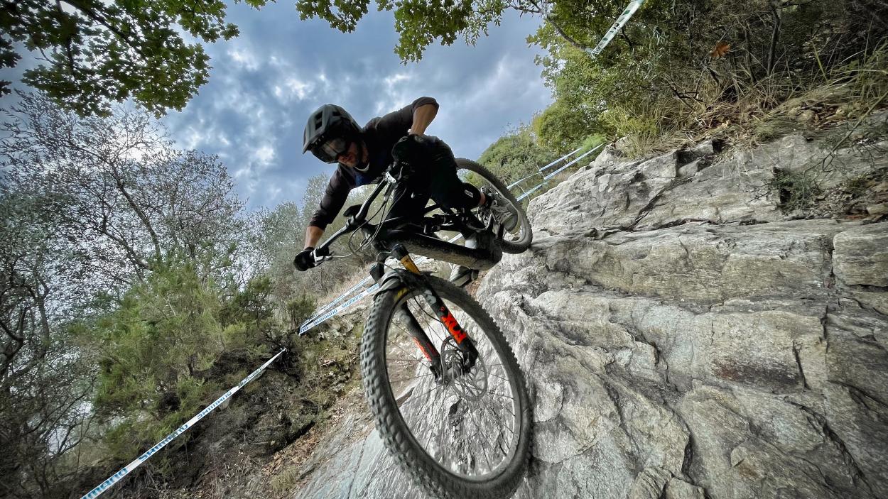 DT Swiss HX 1700 Hybrid LS 2022 Laufradsatz im Test