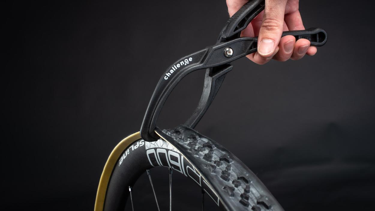 Tubeless Cyclocrossen? Auftakt zum Challenge H-TLR Reifentest mit MilKit
