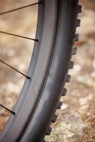 Syncros Revelstoke 1.0s Laufräder