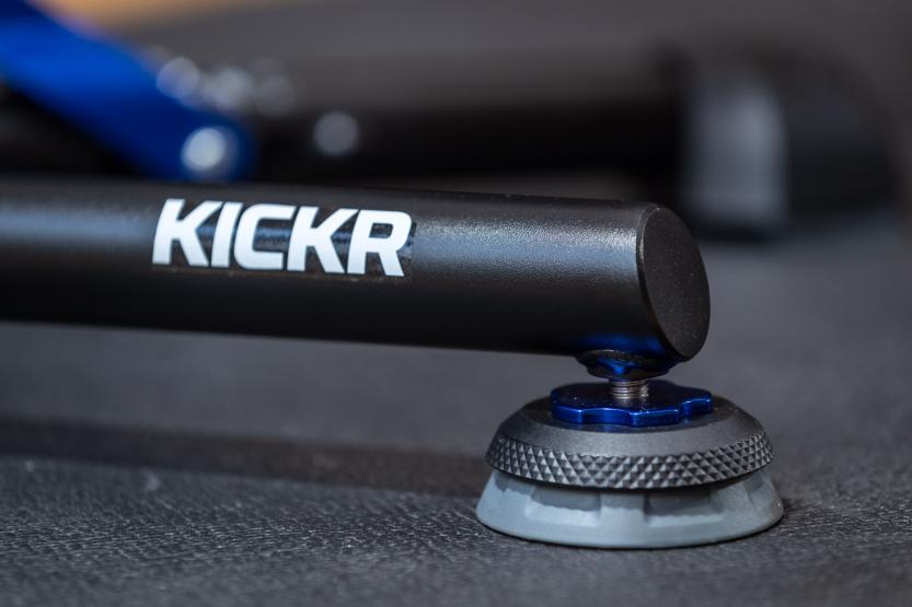 Wahoo KICKR WIFI 6.0 im Ökosystem mit Headwind & Climb