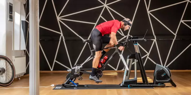 Wahoo KICKR WIFI 6.0 im Ökosystem mit Headwind & Climb