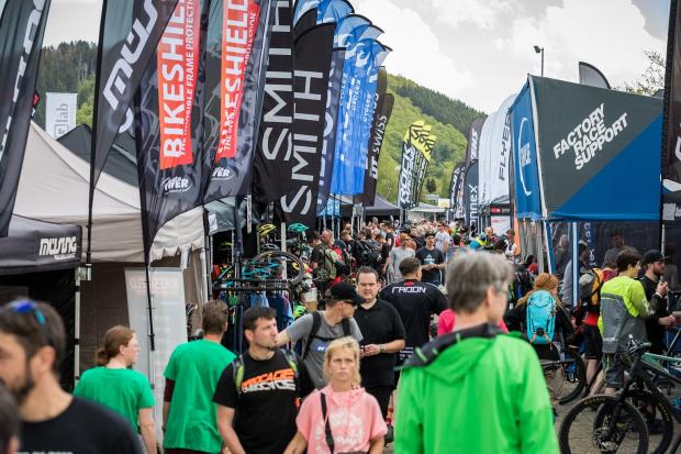 Flanieren, gustieren, fachsimpeln: Die Expos sind jeweils das Herz der BIKE-Festivals.