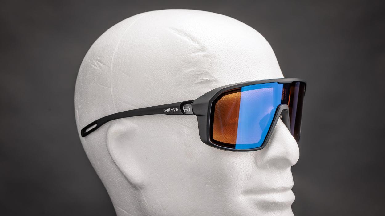 evil eye e-sense e036 Radbrille mit Photovoltaik