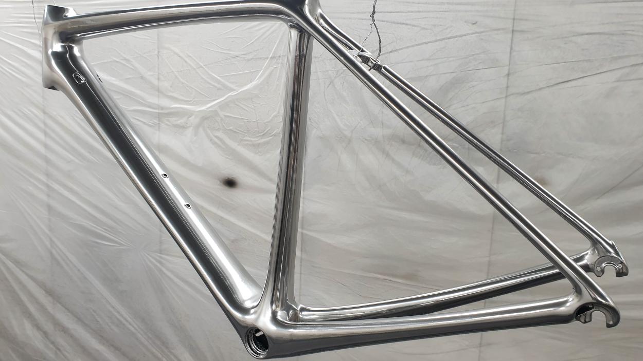 Wie wird ein Fahrradlack aufgetragen - vom Material bis zum Lack?
