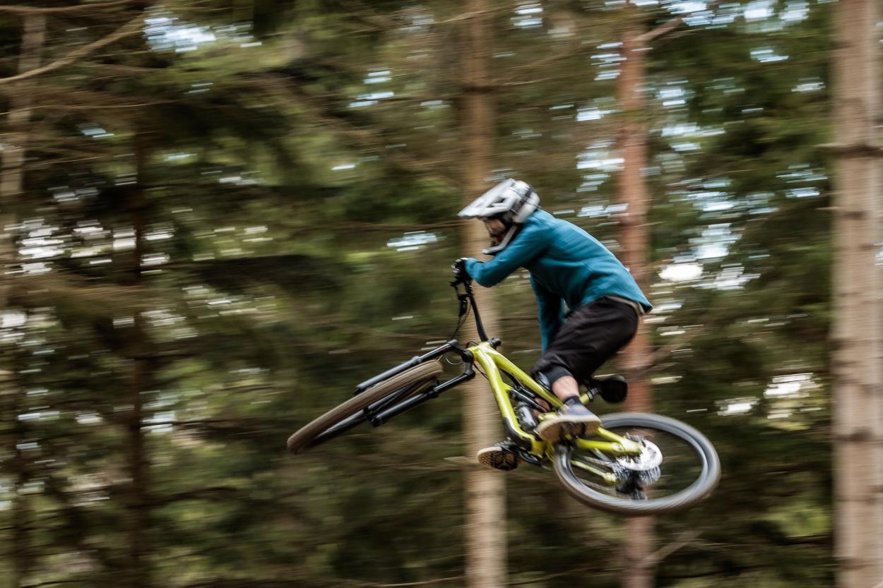 G-Form Protektoren und Handschuhe im Test