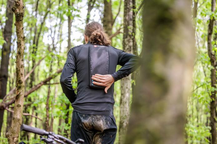 G-Form Protektoren und Handschuhe im Test