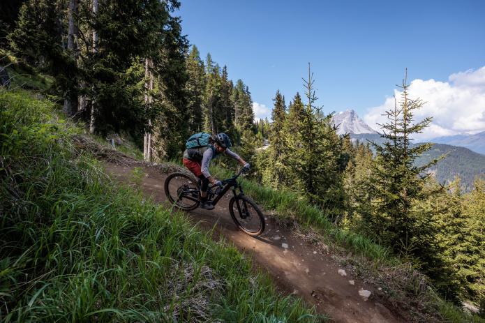 Jetzt auch aus Alu: Trek Fuel EX-e 8 XT im Test