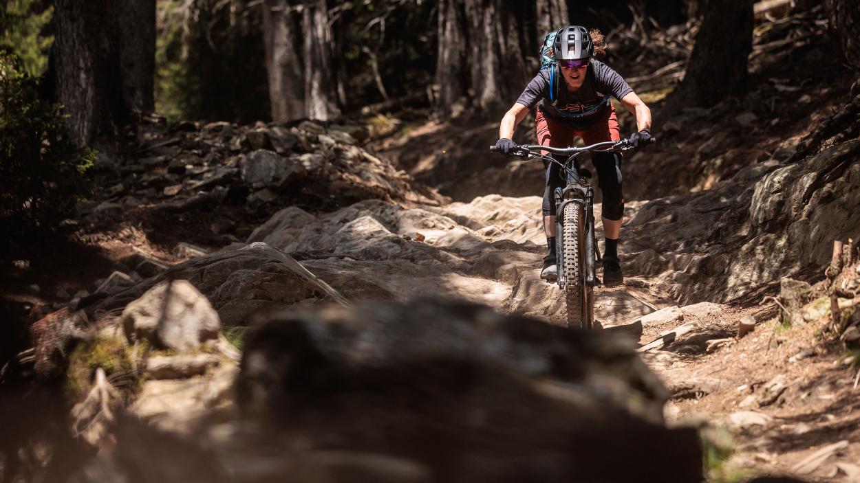 Jetzt auch aus Alu: Trek Fuel EX-e 8 XT im Test