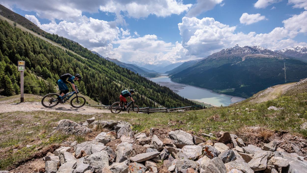 3-Länder Enduro Trails: im MTB-Paradies Reschenpass  