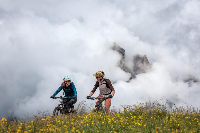 Jetzt auch aus Alu: Trek Fuel EX-e 8 XT im Test