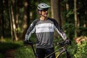 Endura MT500 Burner Lite und Singletrack