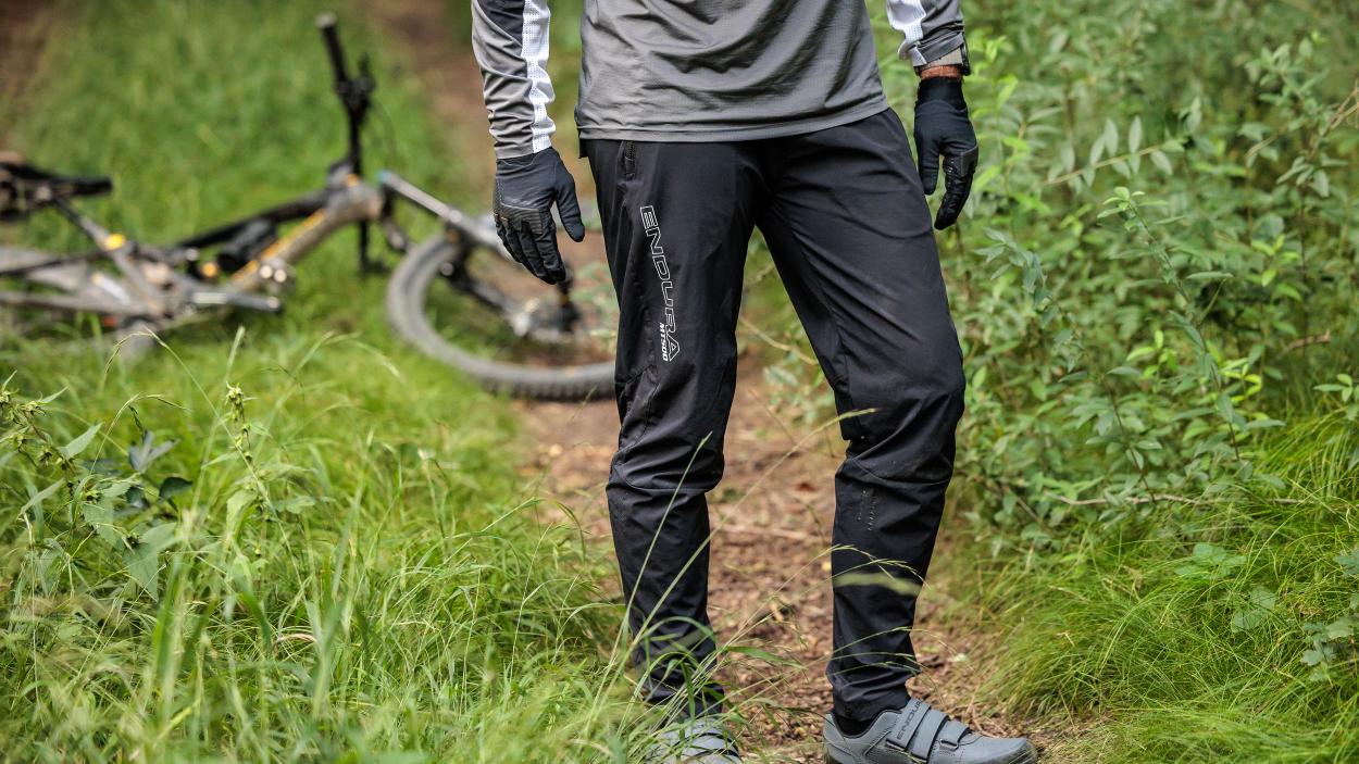 Endura MT500 Burner Lite und Singletrack