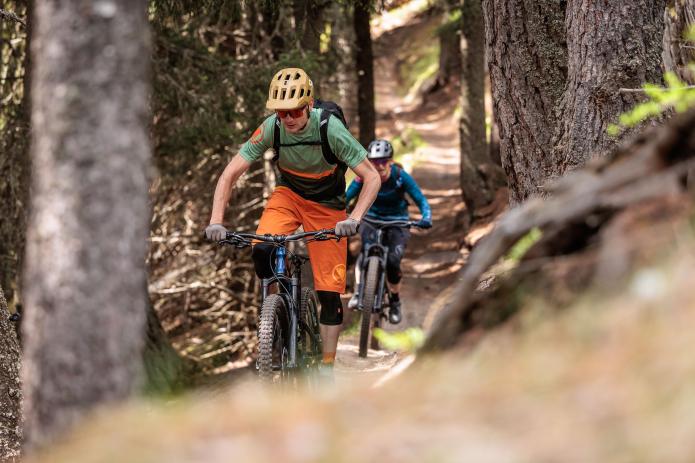Endura MT500 Burner Lite und Singletrack