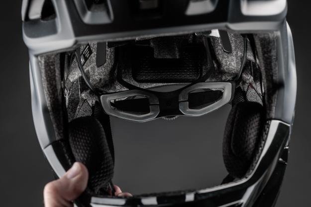 Im Test: Bluegrass Vanguard Core Fullface Helm