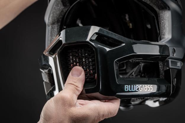 Im Test: Bluegrass Vanguard Core Fullface Helm