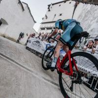 Federspiel bleibt City Hill Climb-König