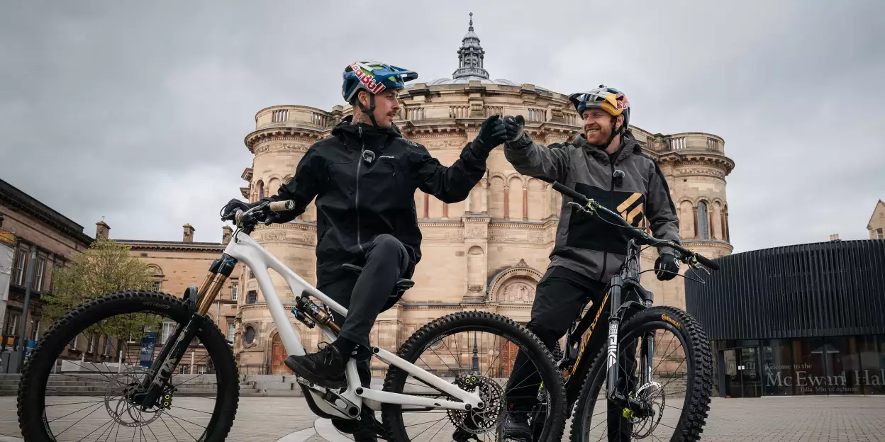 Video: Game of Bike
