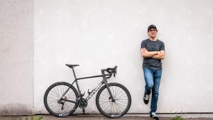 DT SWISS ARC 38 AERO-LAUFRÄDER 2024Aero is everything - jetzt auch für Bergfahrer, höhenmeterreiche Rennen und zum Training. Produktvorstellung und Auftakt des Langzeittests der 38 mm hohen Leichtgewichte aus der Schweiz.