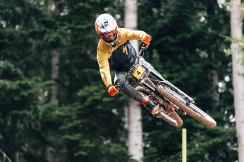 Höll und Bruni dominieren in Leogang
